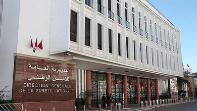 Photo of أمن مراكش يحقق في ملابسات إهانة العلم الوطني من طرف مواطن فرنسي مقيم بالمغرب