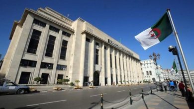Photo of أزمة سياسية بالجزائر بعد تجميد أعمال البرلمان