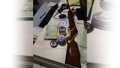 Photo of جمارك طنجة تحجز بندقية صيد ومبلغا من العملة الصعبة