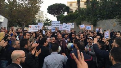 Photo of نقابيو “ديلفي” و”فولسفاكن” المطرودون يقررون الاحتجاج أمام ولاية طنجة