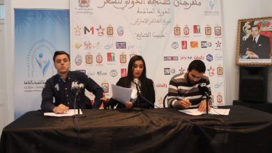 Photo of منظمو مهرجان الشعر بطنجة للعلام: “كم أعطيتنا لنكرم أعضاء اتحادك؟”