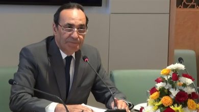 Photo of المالكي يعتذر عن اقتراح الراضي بمجلس”الهاكا” ويحمل المسؤولية للإدارة