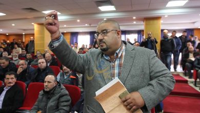 Photo of مستشار من البام لعمدة طنجة: “أنتم تمارسون النصب والاحتيال!”