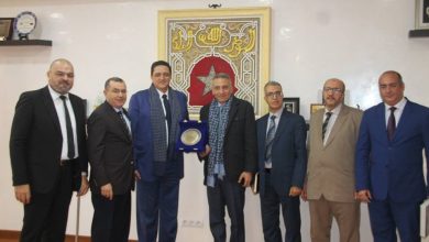 Photo of وزير الصناعة يحل بغرفة مورو وهذا ما قام به!
