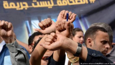 Photo of النيابة العامة تطالب بحبس 4 صحافيين لـ”نشرهم خبرا صحيحا”!