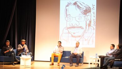 Photo of بالفيديو: طنجة.. رسامو الكاريكاتير يلتئمون في طنجة ويناقشون “على من كنضحكو؟”