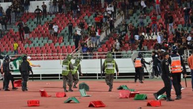 Photo of شغب مباراة الجيش وبركان يسقط 32 عنصرا من القوات العمومية