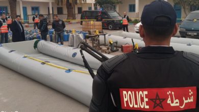 Photo of أمن طنجة يعتقل سنغاليين متهمين بالتهجير السري والاتجار في البشر
