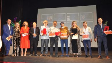 Photo of “مرشحون للانتحار” ينال الجائزة الكبرى لمهرجان الفيلم الأمازيغي بتطوان