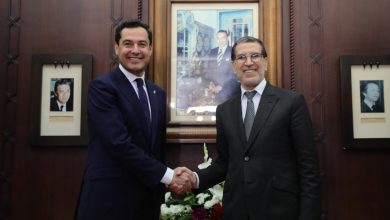 Photo of بعد تحالفه مع اليمين المتطرف.. رئيس حكومة الأندلس يزور المغرب من أجل “الهجرة”