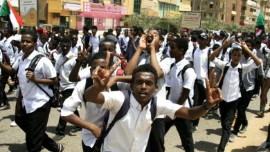 Photo of غليان في السودان بعد مقتل 5 طلاب