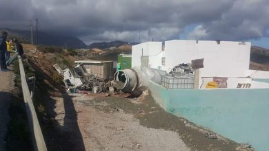 Photo of مقتل سائق شاحنة بالطريق الرابطة بين الفنيدق والقصر الصغير