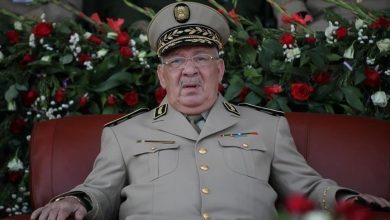 Photo of الجزائر تعلن وفاة قائد الأركان القايد صالح