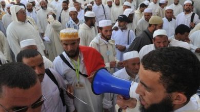 Photo of التوفيق.. يكشف عن المحرضين على احتجاجات الأئمة