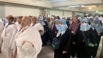 Photo of بعد إلغاء رحلات العمرة.. وكالات الأسفار بالمملكة تعيد الأموال إلى أصحابها