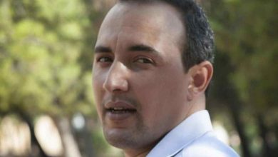 Photo of الجزائري عبد الوهاب عيساوي يحصد جائزة ” البوكر” العربية