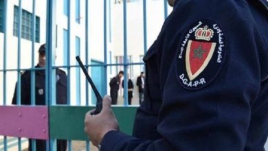 Photo of مندوبية السجون تعتذر: “عبارة تفتيش المحامين خطأ مادي”