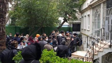 Photo of قنصلية المغرب بإسطنبول ترد على مغاربة عالقين لم تتم الموافقة على إعادتهم
