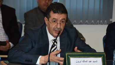 Photo of هددت بالانسحاب..أندية الصحراء تهاجم تصريحات أبرون وتعتبرها ذات دلالات عنصرية