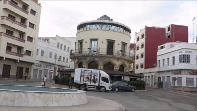 Photo of سلطات الحسيمة تفرض حجرا صحيا ليليا وتتخذ إجراءات صارمة