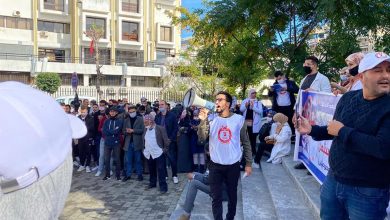 Photo of الأساتذون المتعاقدون بطنجة يحتجون أمام نيابة التعليم ويطالبون بالإدماج