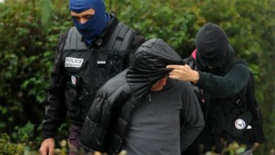 Photo of الشرطة الاسبانية توقف مغربيا هدد المارة بمنجل
