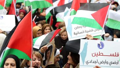 Photo of تنديدا بالتطبيع.. هيئات حقوقية تعلن عن وقفة احتجاجية والسلطات تمنعها