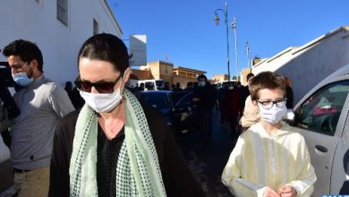 Photo of فنانون ومثقفون يشيعون جنازة الطنجاوي نو الدين الصايل