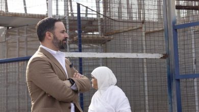 Photo of حزب فوكس يدعو لبناء جدار حول سبتة لحمايتها من ثورة بالمغرب