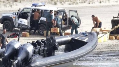 Photo of ابتدائية الحسيمة توزع 70 سنة حبسا نافذة على أفراد منظمة لنقل “الحشيش”
