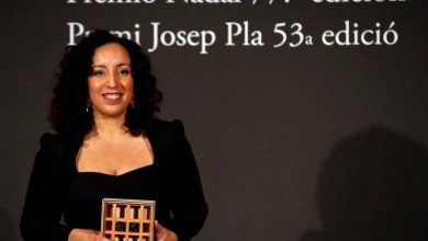 Photo of روائية مغربية تفوز بجائزة “نادال” الأدبية بإسبانيا