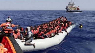 Photo of بينهم أطفال ورضع.. البحرية الملكية تنقذ 59 مهاجرا سريا