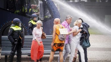 Photo of محكمة هولندية تنتصر لمواطنين وتلغي حظر التنقل الليلي