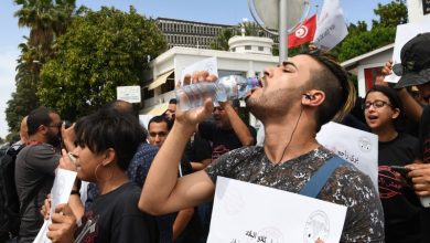 Photo of انتقادات لمغاربة أفطروا في نهار رمضان مقابل حصولهم على مبلغ مالي