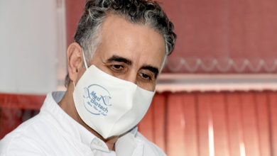 Photo of بروفيسور: “لا يمكن تخفيف الإجراءات الاحترازية إلا قبل اقتراب فصل الصيف”