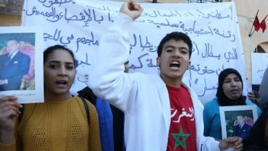 Photo of تلميذة تعاني من “التوحد” تراسل “أمزازي” بعد حرمانها من مرافق بامتحانات الباكالوريا
