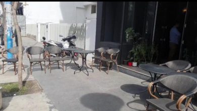 Photo of مداهمة مقهى وتوقيف أشخاص أفطروا علنا خلال نهار رمضان