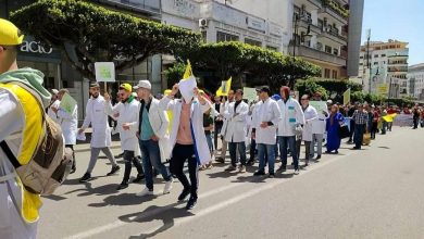 Photo of فضيحة.. نقابة وحيدة تتجول بشوارع طنجة في عيد العمال