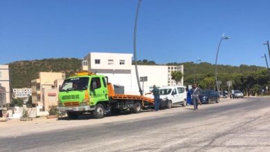 Photo of درك القصر الصغير يشن حملة على السيارات المتوقفة بطريقة غير قانونية