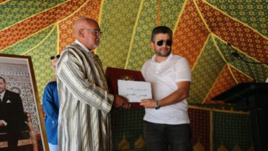Photo of بعد سنوات من الخدمة والعطاء.. ساكنة “قصر المجاز” تودع قائدها محسن العسري