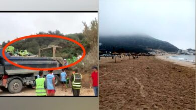 Photo of صور.. السلطات تحرر شاطئ “الدالية ” من الكراسي والمظلات