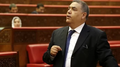 Photo of “كارثة بيئية” بشاطئ السطيحات تسائل وزير الداخلية