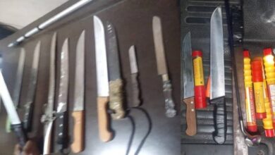 Photo of توقيف 81 شخص وحجز 53 سلاح أبيض في مباراة الوداد والفتح