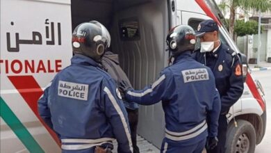 Photo of تطوان.. توقيف صاحب صفحة “الفرشة” تستهدف مسؤولين كبار بـ”الفايسبوك”
