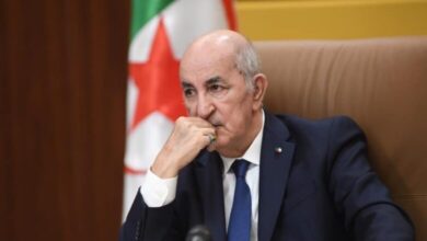 Photo of الرئيس الجزائري “عبد المجيد تبون” يعزي الملك محمد السادس في وفاة والدته