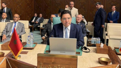 Photo of بوريطة.. الملك محمد السادس يدعو الرئيس الجزائري للحوار في المغرب