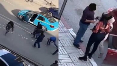 Photo of طنجة .. شجار بين سيدتين ينتهي برمي مبلغ مالي مهم في الشارع العام
