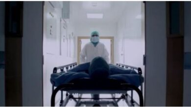 Photo of وفاة غامضة لامرأة في مصحة تحرك النيابة العامة.. شكوك حول تناولها دواء قدمه لها ابنها