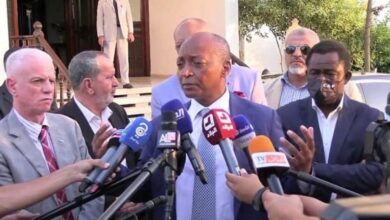 Photo of الكاف تتوصل برفض الجزائر لشروط المغرب والاخير يسير نحو الإنسحاب من الشان