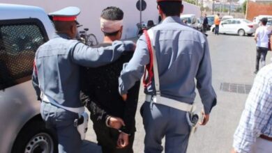 Photo of كونوا عصابة للسطو باستخدام الأسلحة النارية.. توقيف شخص والبحث عن 5 آخرين